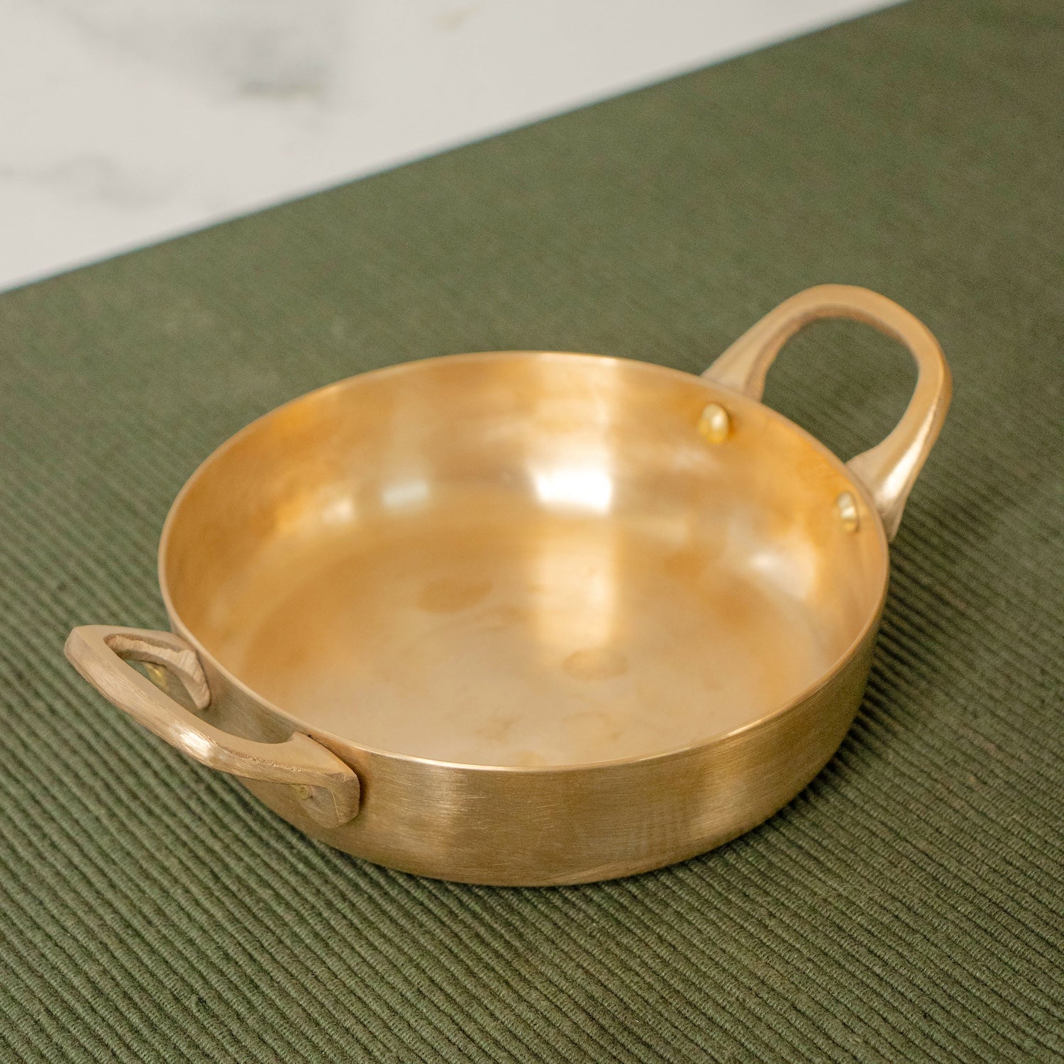 Kansa Tulsiserve Pan